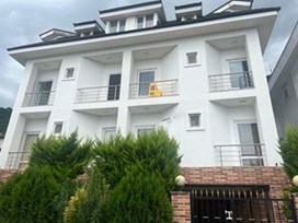 اجاره اقامتگاه در نمک آبرود