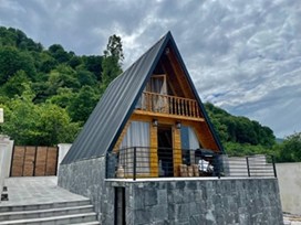 کلبه چوبی سوئیسی جنگلی تنکابن