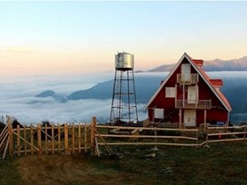 اجاره کلبه چوبی رامسر بالای ابرها