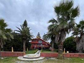 اجاره اقامتگاه دریاکنار لب دریا