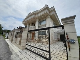 اجاره ویلا با استخر سرپوشیده نور