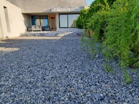 اجاره ویلا با استخر لب دریا نور